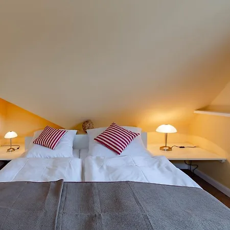 Апартаменты Haus An Der Altstadt 8 *